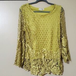 Modelia Lime Green Lace Long Sleeve Top Size Medium